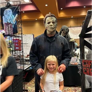 Meet your Posher, Kylie